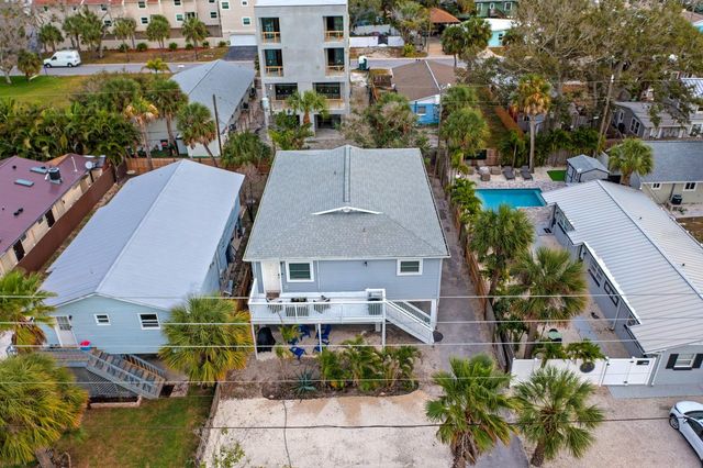 807 GULF BOULEVARD, Indian Rocks Beach, FL 33785