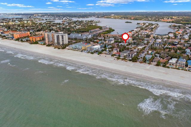 807 GULF BOULEVARD, Indian Rocks Beach, FL 33785