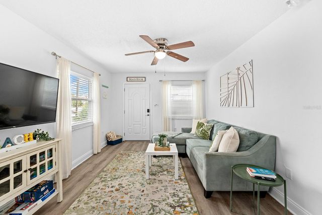 807 GULF BOULEVARD, Indian Rocks Beach, FL 33785