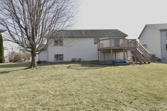 602 Stonehaven Drive, Sun Prairie, WI 53590