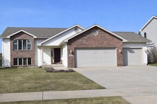 602 Stonehaven Drive, Sun Prairie, WI 53590