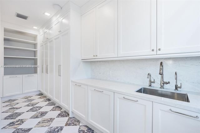 386 Eagle Dr, Jupiter, FL 33477