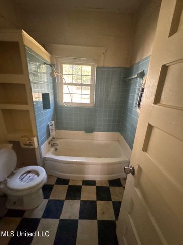 122 Glenmary Street, Jackson, MS 39203