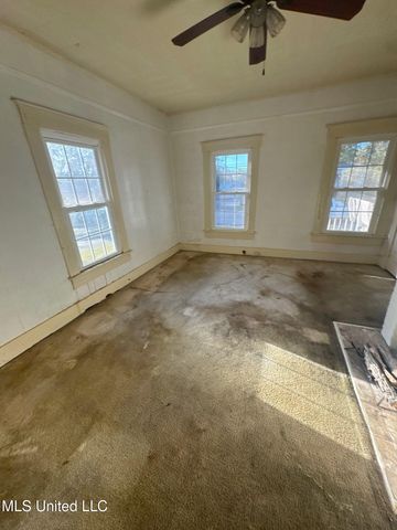 122 Glenmary Street, Jackson, MS 39203