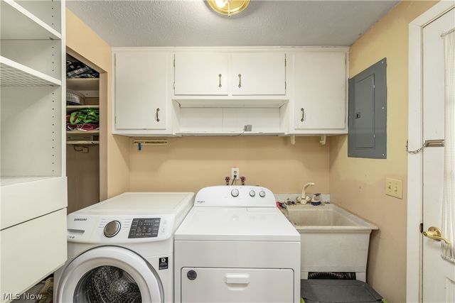 5785 Deborah Drive, North Ridgeville, OH 44039