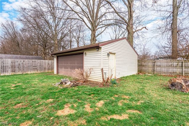 5785 Deborah Drive, North Ridgeville, OH 44039