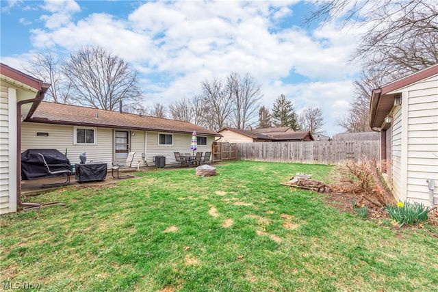 5785 Deborah Drive, North Ridgeville, OH 44039