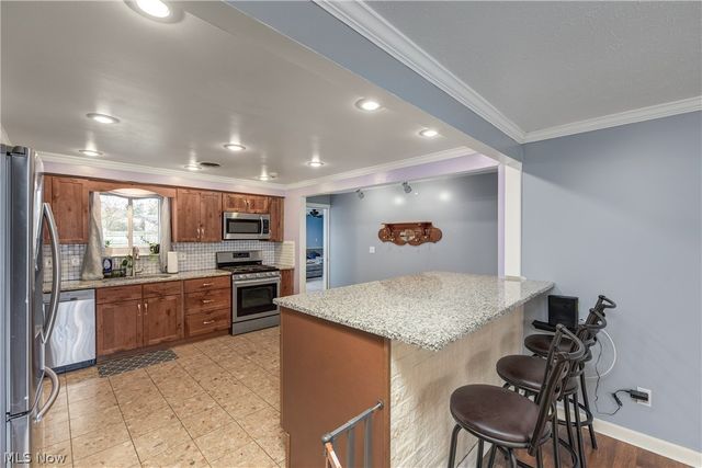 5785 Deborah Drive, North Ridgeville, OH 44039