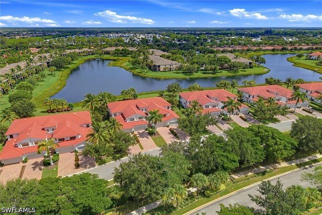 3153 Aviamar CIR 202, Naples, FL 34114