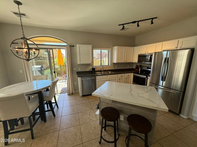 17150 N 23RD Street 102, Phoenix, AZ 85022