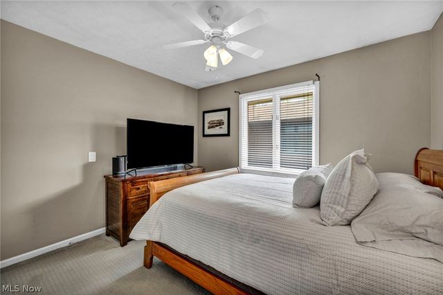 10815 Gate Post, Strongsville, OH 44149