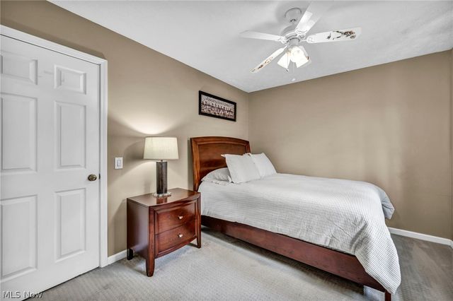 10815 Gate Post, Strongsville, OH 44149