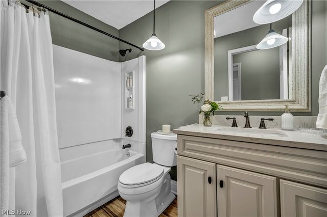 10815 Gate Post, Strongsville, OH 44149