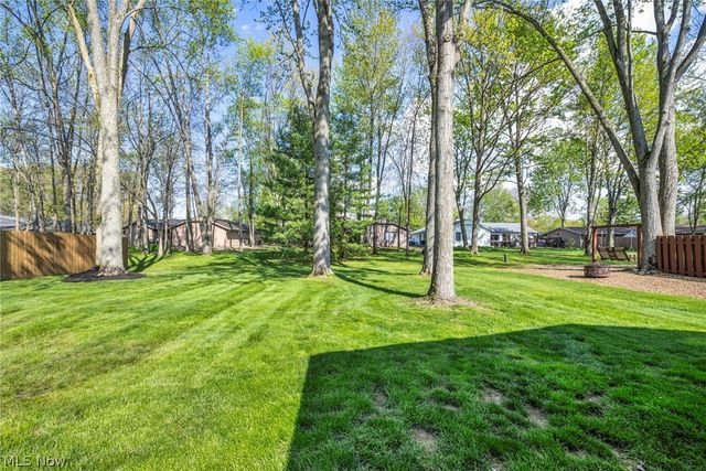 10815 Gate Post, Strongsville, OH 44149