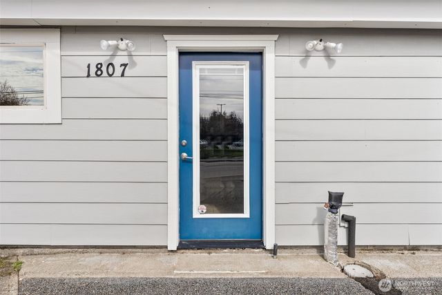 1805 Cooks Hill Road, Centralia, WA 98531