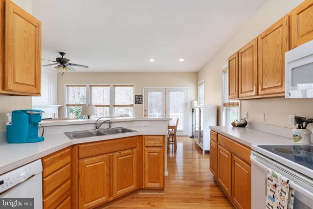 6 DAYTON CIR, Fredericksburg, VA 22406