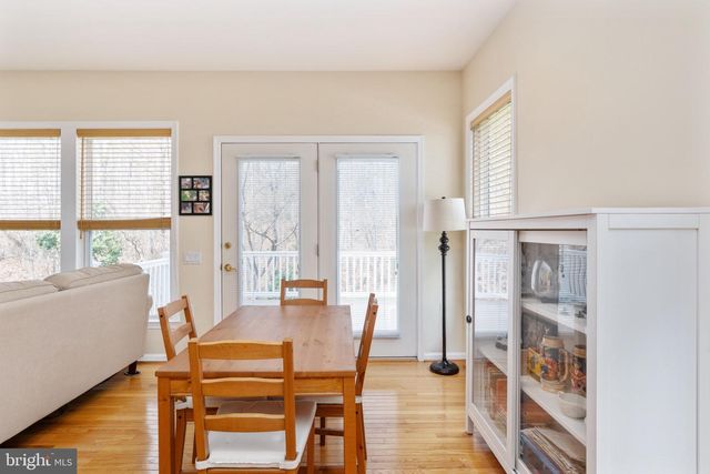 6 DAYTON CIR, Fredericksburg, VA 22406