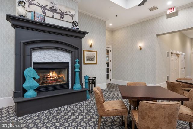 6 DAYTON CIR, Fredericksburg, VA 22406