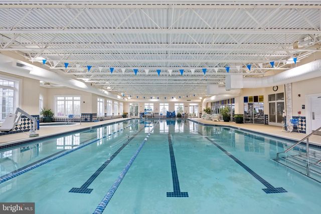 6 DAYTON CIR, Fredericksburg, VA 22406