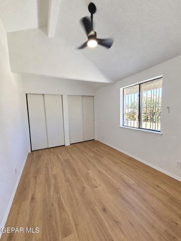 11829 HENRY PHIPPS Drive, El Paso, TX 79936