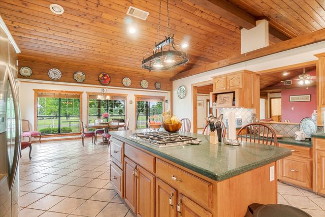 2943 Co Rd 3208 Road, Wills Point, TX 75169