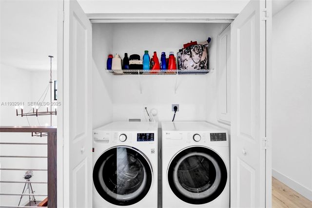 10333 SW 232nd St, Cutler Bay, FL 33190