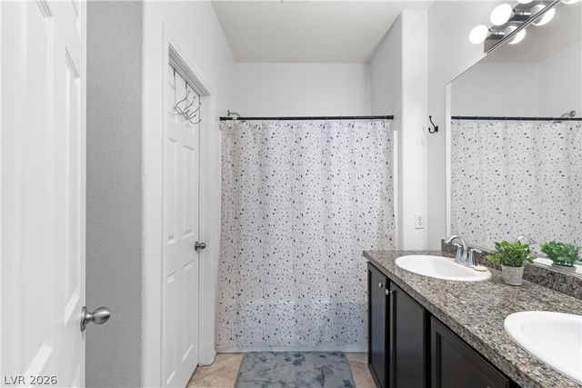 5129 Dubris Drive, Las Vegas, NV 89115