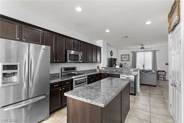 5129 Dubris Drive, Las Vegas, NV 89115