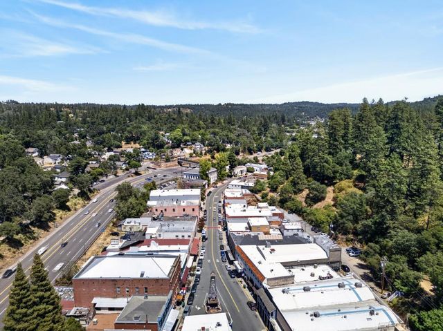676 Canal St, Placerville, CA 95667