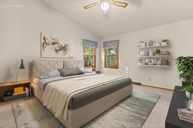 4206 Fox Hills DRIVE, Janesville, WI 53546