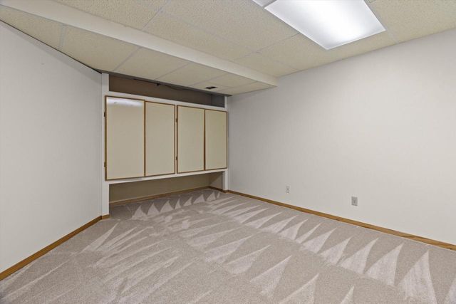 4206 Fox Hills DRIVE, Janesville, WI 53546