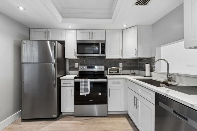 2460 NORTHSIDE DRIVE 604, Clearwater, FL 33761