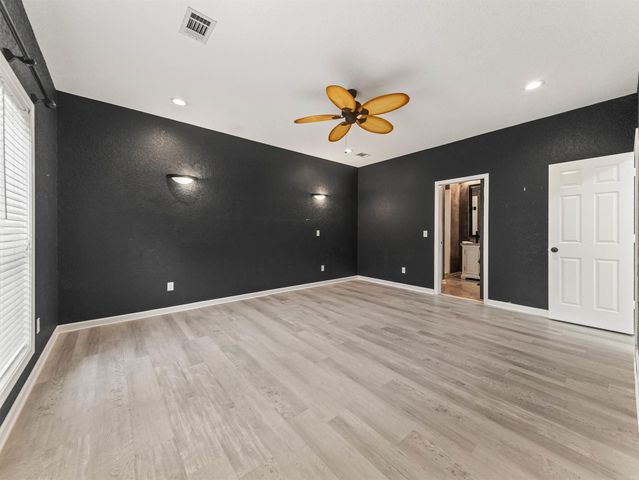 230 Pizarro Drive, Hot Springs Village, AR 71909