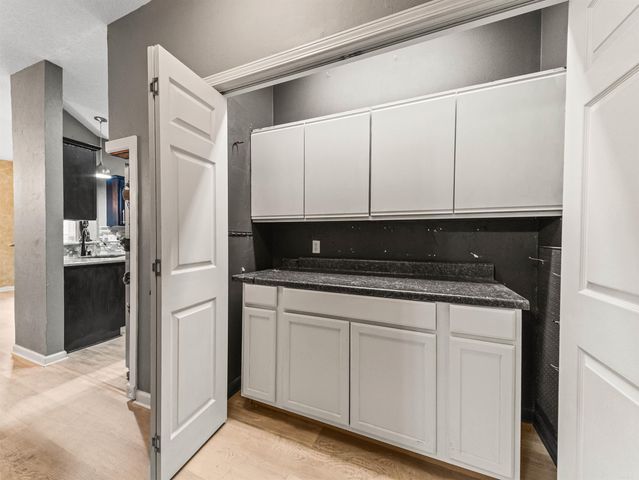 230 Pizarro Drive, Hot Springs Village, AR 71909