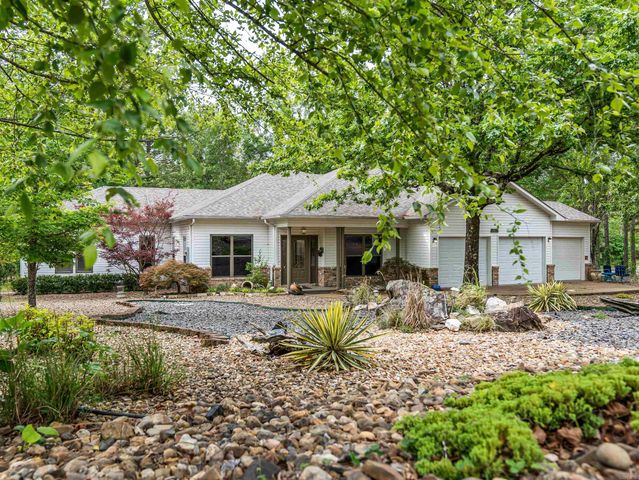 230 Pizarro Drive, Hot Springs Village, AR 71909