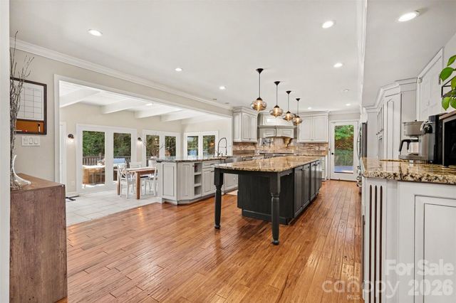 4444 3rd Street Lane NW, Hickory, NC 28601