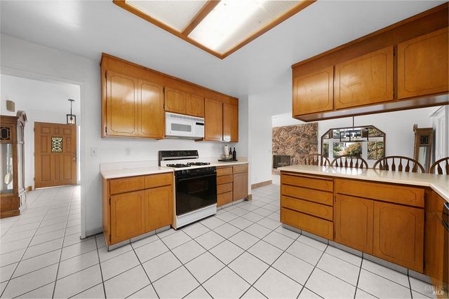 312 Skyline Dr, Vallejo, CA 94591