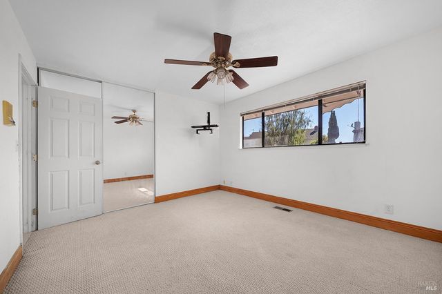 312 Skyline Dr, Vallejo, CA 94591