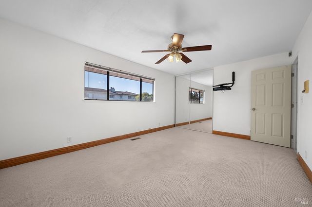 312 Skyline Dr, Vallejo, CA 94591