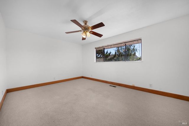 312 Skyline Dr, Vallejo, CA 94591