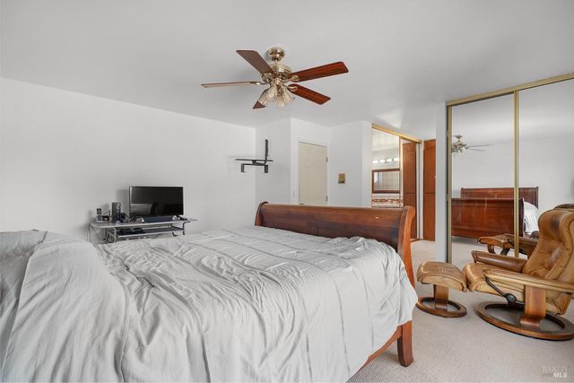 312 Skyline Dr, Vallejo, CA 94591