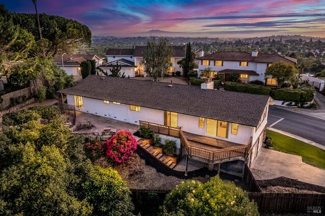 312 Skyline Dr, Vallejo, CA 94591