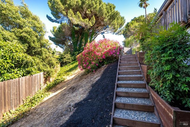 312 Skyline Dr, Vallejo, CA 94591