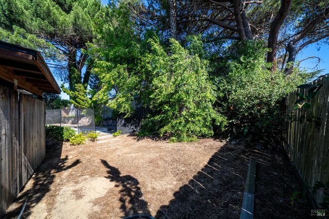 312 Skyline Dr, Vallejo, CA 94591