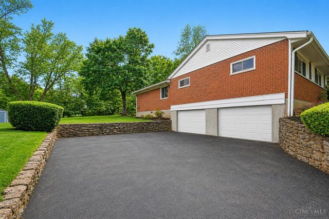 3635 Donegal Drive, Sycamore Twp, OH 45236