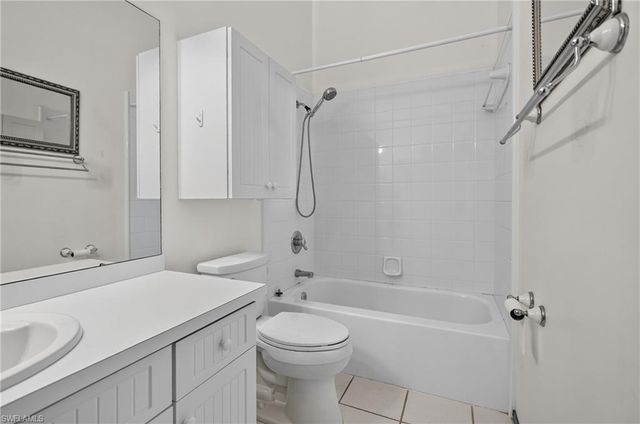 14461 Summerlin Trace CT 8, Fort Myers, FL 33919