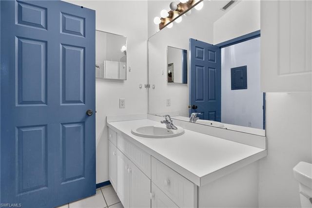 14461 Summerlin Trace CT 8, Fort Myers, FL 33919