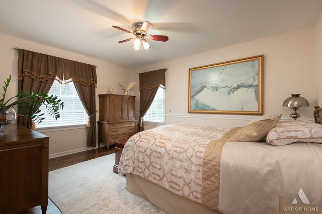 349 Tioga Trail, Wood Dale, IL 60191