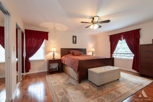 349 Tioga Trail, Wood Dale, IL 60191