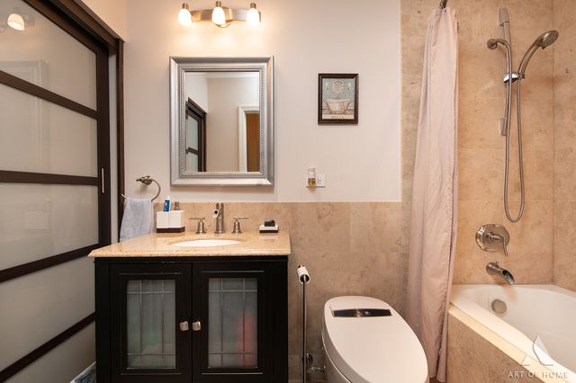 349 Tioga Trail, Wood Dale, IL 60191
